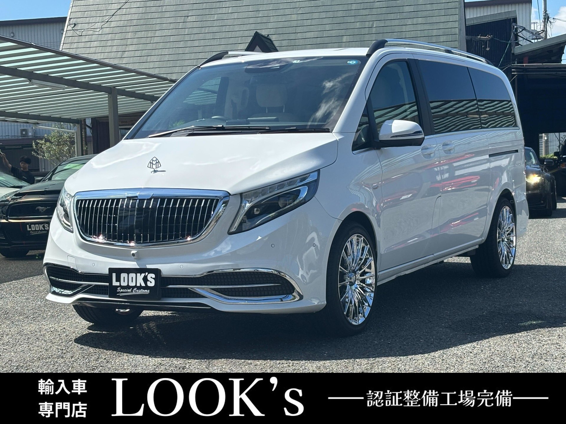 MERCEDES-BENZ V-CLASS - View 1