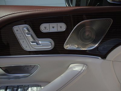 2023 Mercedes-BENZ GLS thumbnail 20