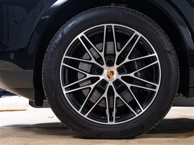 PORSCHE CAYENNE - 7