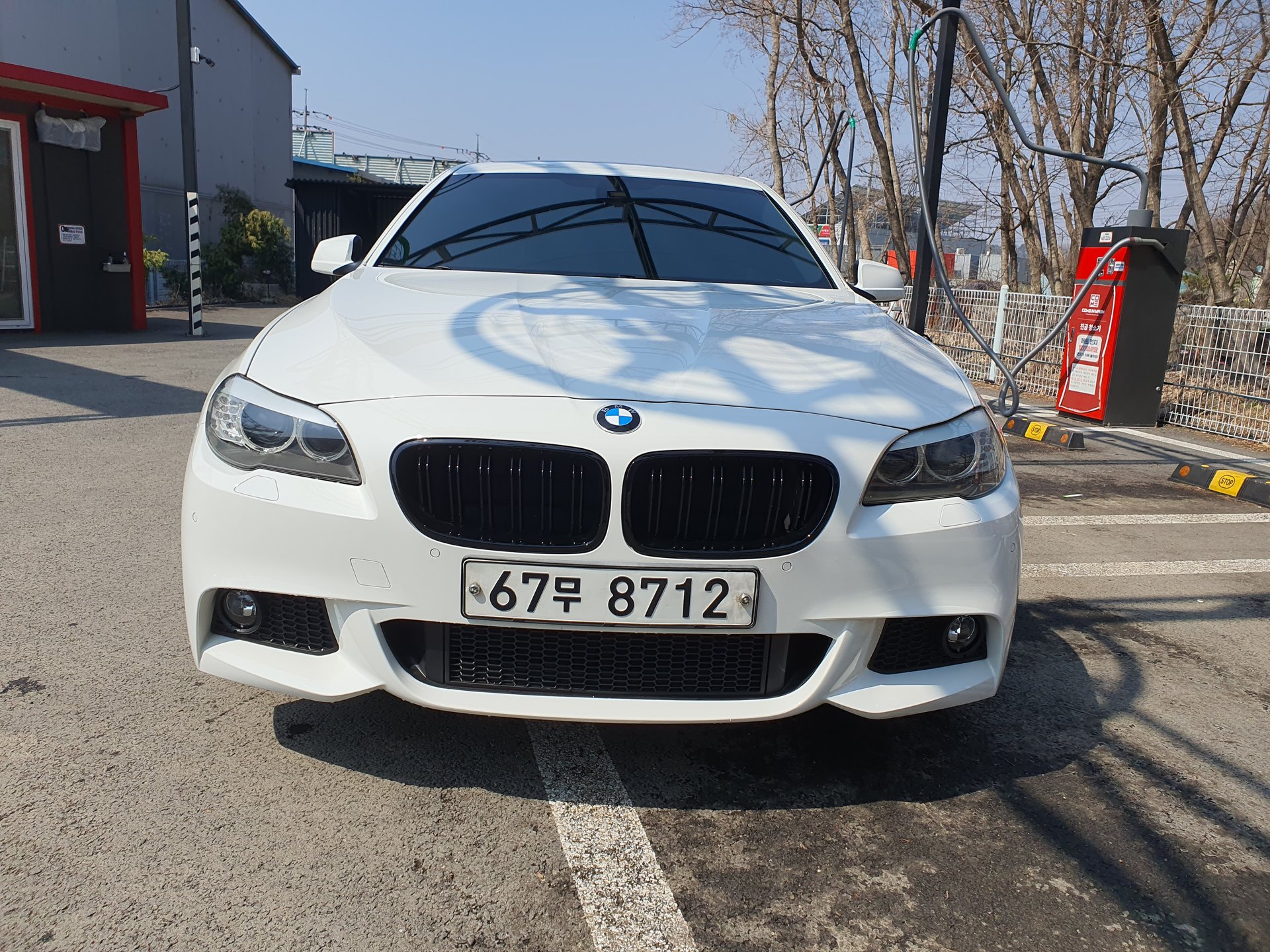 BMW 5 SERIES - View 1