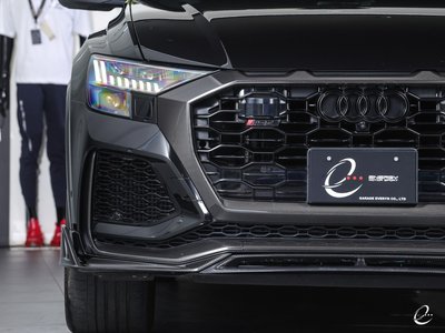 صورة مصغرة 37 لـ 2023 AUDI RS Q8