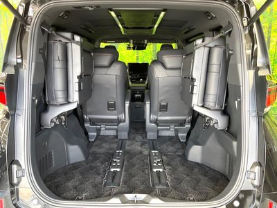 2023 Toyota VELLFIRE — миниатюра 11