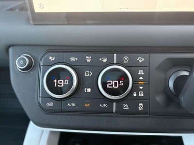 2025 LAND Rover DEFENDER — миниатюра 19
