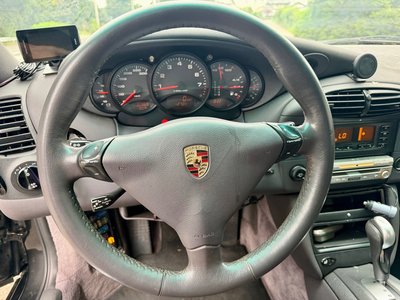 1998 Porsche 911 — миниатюра 11