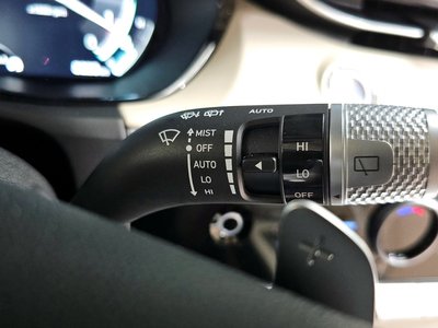 2024 Genesis GV70 — миниатюра 19