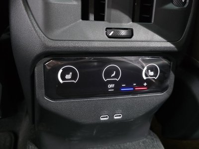 صورة مصغرة 29 لـ 2025 BMW X3