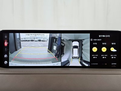 2022 Genesis GV80 thumbnail 21