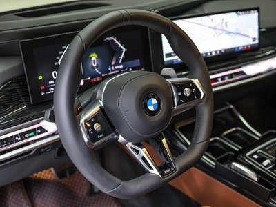 صورة مصغرة 16 لـ 2025 BMW 7 SERIES