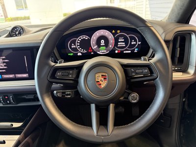 PORSCHE CAYENNE - 8
