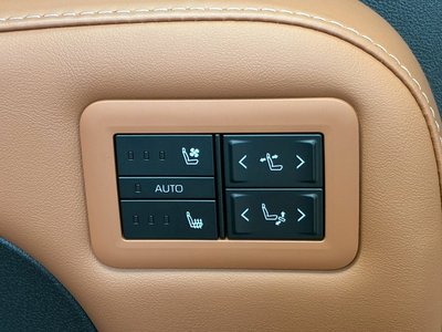 2025 Toyota VELLFIRE 缩略图 38