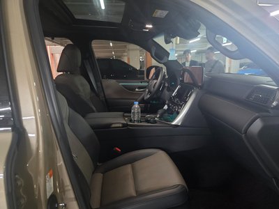 2025 Lexus LX 照片 9