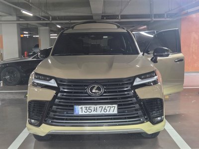 2025 Lexus LX 照片 1