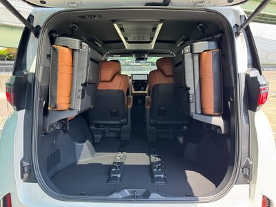 2026 Toyota VELLFIRE — миниатюра 28