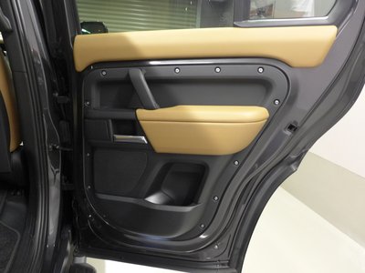 2025 LAND Rover DEFENDER — миниатюра 33