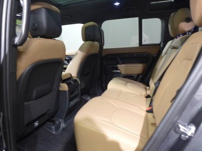 2025 LAND Rover DEFENDER — миниатюра 37