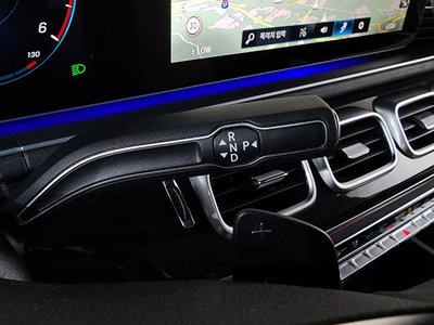 MERCEDES-BENZ GLE - 9