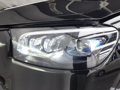 MERCEDES-BENZ GLS - 9