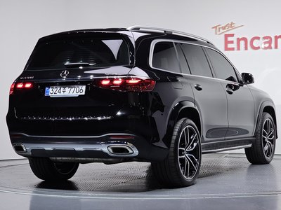 MERCEDES-BENZ GLS - 4