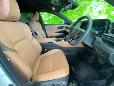 TOYOTA CROWN SPORT - 7