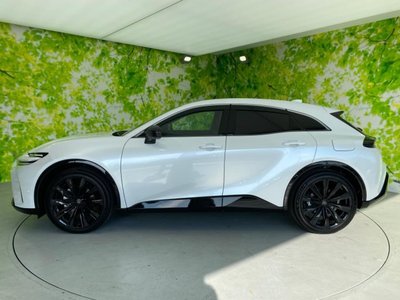 TOYOTA CROWN SPORT - 2