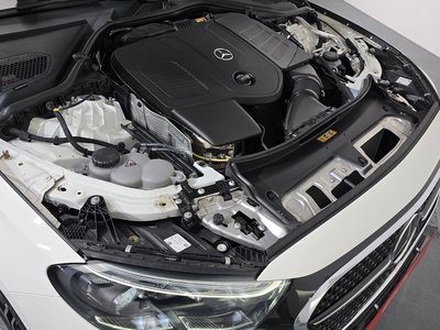 MERCEDES-BENZ E-CLASS - 7