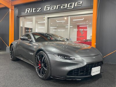 ASTON MARTIN VANTAGE