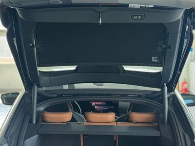 2022 BMW I4 photo 4