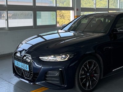 2022 BMW I4 photo 5