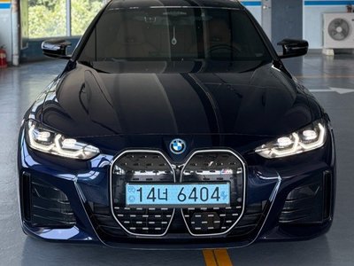 2022 BMW I4 photo 1