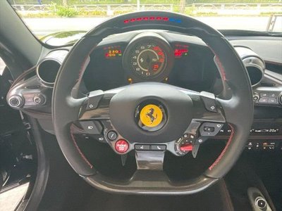 FERRARI F8 - 5
