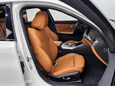 BMW 3 SERIES - 10