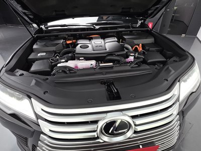 صورة 7 لـ 2026 Lexus LX