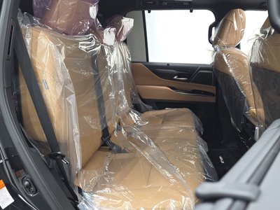 2026 Lexus LX thumbnail 12