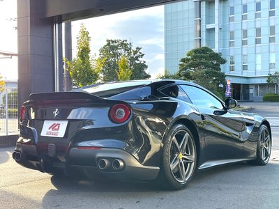 FERRARI F12 BERLINETTA - 10