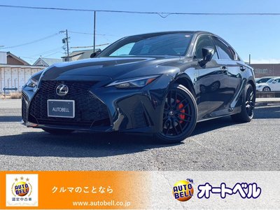 LEXUS IS - 1