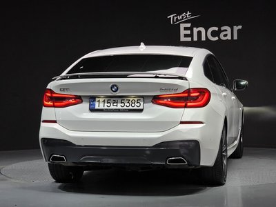 BMW 6 SERIES GT - 3