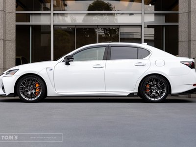 LEXUS GS F - 10