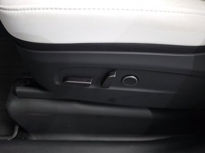 2025 Tesla MODEL Y 缩略图 28