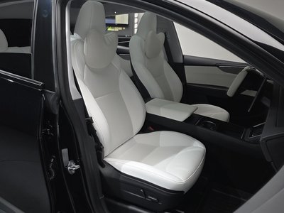 2025 Tesla MODEL Y 缩略图 16