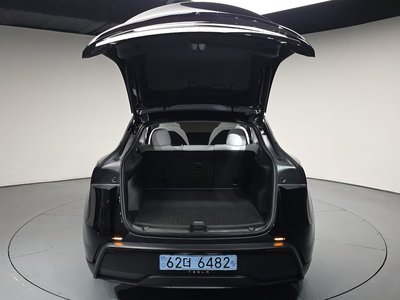 2025 Tesla MODEL Y 缩略图 26