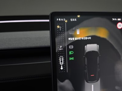 2025 Tesla MODEL Y 缩略图 12