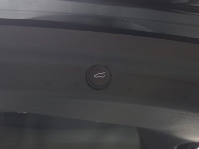 2025 Tesla MODEL Y 缩略图 29