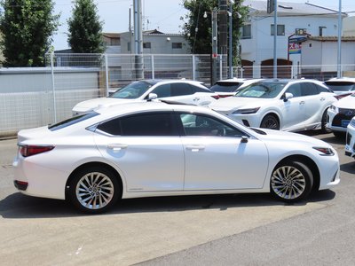 صورة 6 لـ 2022 Lexus ES