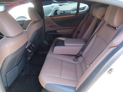 2022 Lexus ES 缩略图 56