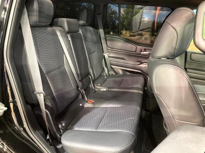 TOYOTA LAND CRUISER 250 - 9