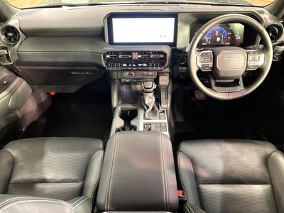 TOYOTA LAND CRUISER 250 - 2