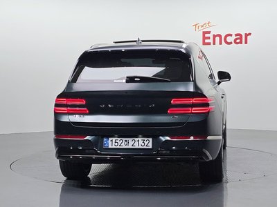 GENESIS GV80 - 3
