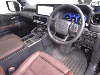2025 Toyota LAND CRUISER 250 thumbnail 16