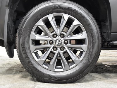 2025 Toyota LAND CRUISER 250 thumbnail 12