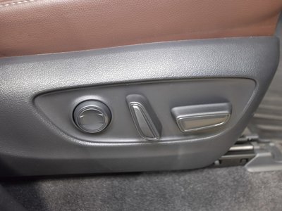 2025 Toyota LAND CRUISER 250 thumbnail 38